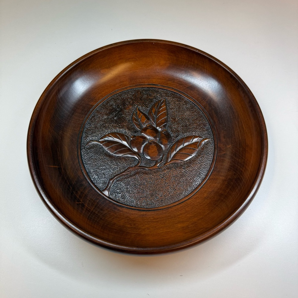 Vintage Folk Art Japanese Mid Century Intricate Laquared Hand Carved Wood Plate - Picture 10 of 12